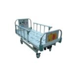 cama-electrica-de-1-posicion-cama-clinica-electromecanica-de-multiples-posiciones-rodable-que-facilita-la-atencion-del-paciente