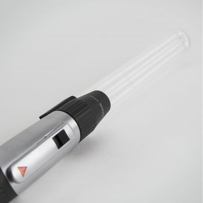 LÁMPARA HEINE COMBI. MINI 3000 CON MANGO