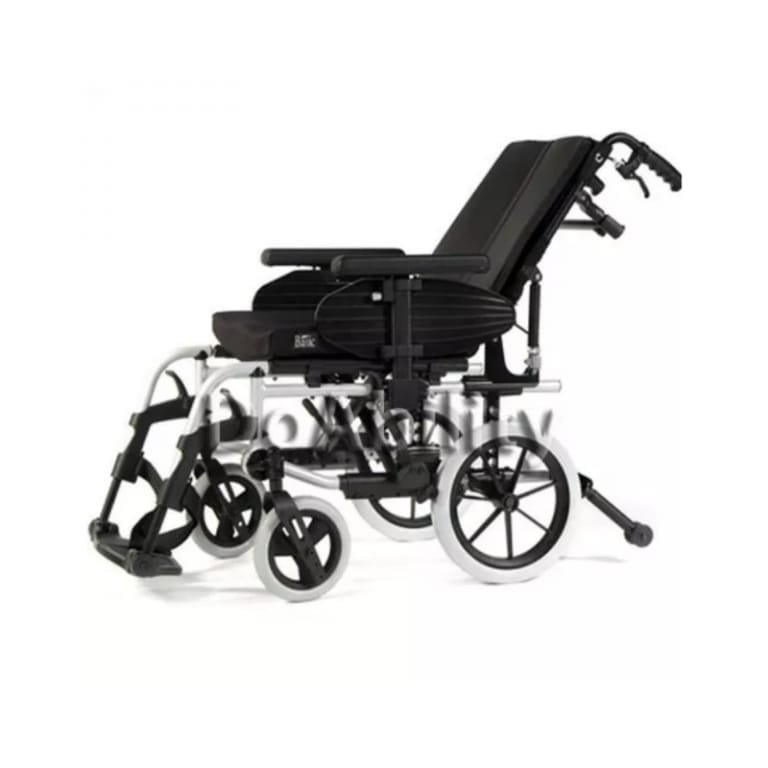 SILLA DE RUEDAS DE ALUMINIO RECLINABLE 40.5 CM GRIS CON QR PIERNERAS Y BRAZOS DESMONTABLES MOD. BASI